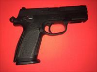 FNP-9 9MM HANDGUN