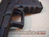 GLOCK 17 Generation 3 with 2 MAGS (NIB)