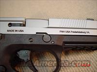 FN HERSTAL FNS-9 TWO-TONE with 3 MAGAZINES