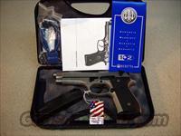 BERETTA 92FS INOX JS92F500 9MM STAINLESS