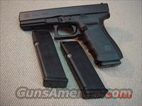 GLOCK 21 Generation 4 with 3 MAGS 45ACP (NIB)