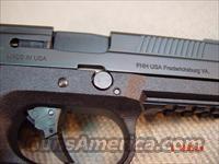FN HERSTAL FNS-40 with 3 MAGAZINES