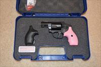 Smith & Wesson 442 Airweight Pink
