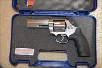 Smith & Wesson 686 Plus 4" 357 Magnum