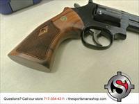 Smith & Wesson 586 Classic .357 Magnum Revolver Blued Finish New 150909 4" barrel