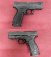 Springfield Armory XDm 3.8  9 mm